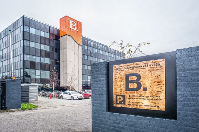 B. Amsterdam // Start Up Booster - The Style Office